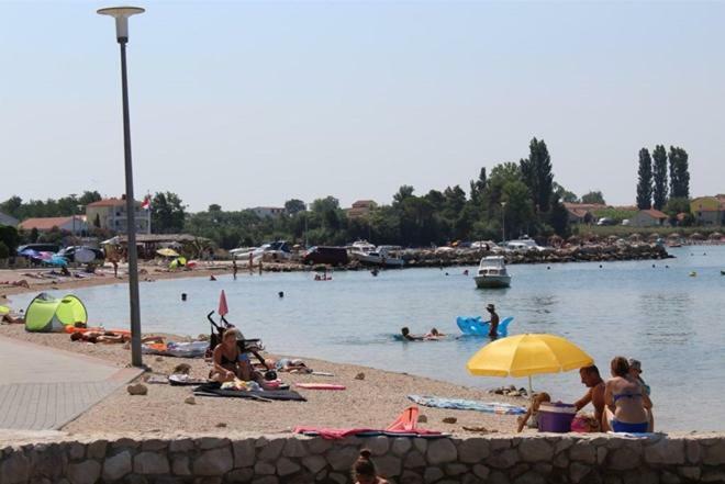 Apartmani Misak Vrsi Buitenkant foto