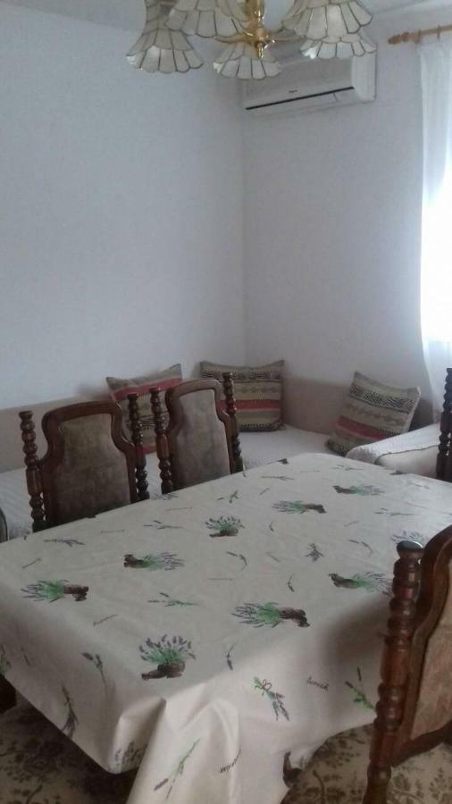 Apartmani Misak Vrsi Buitenkant foto